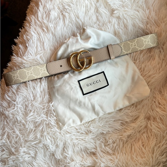 Gucci Light Tan Belt with Gold GG Buckle - Picture 3 of 4